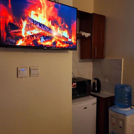 Sunrise Blue Moon B&B ナイロビ エクステリア 写真