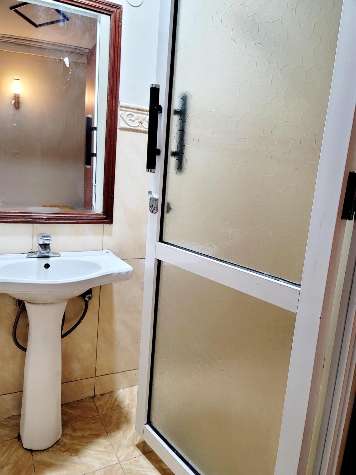 Sunrise Blue Moon B&B ナイロビ エクステリア 写真
